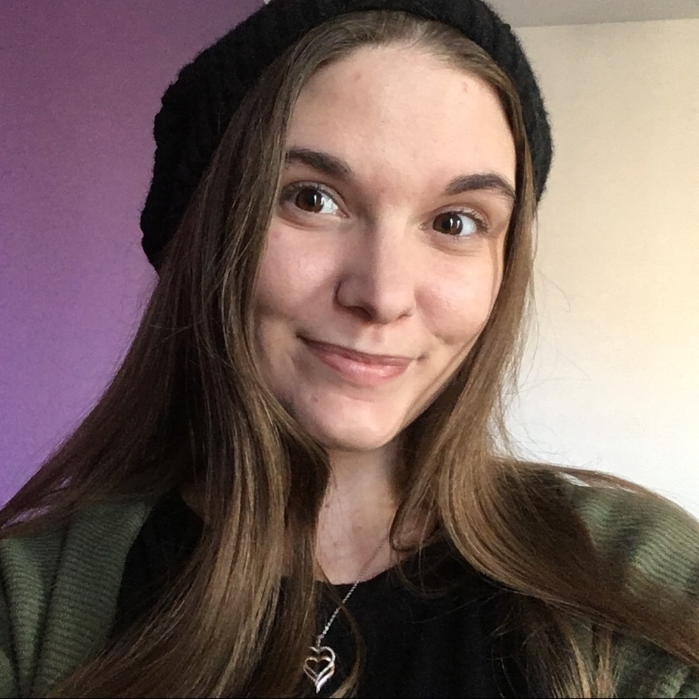 Meet your Posher, Pamela